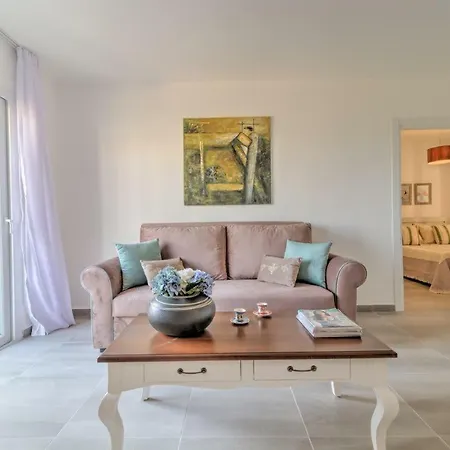 Seaview In Cyprus In Thalassa Beach Apartament *
