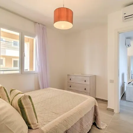 Seaview In Cyprus In Thalassa Beach Apartament Vokolidha