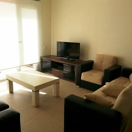 Seaview In Cyprus In Thalassa Beach شقة